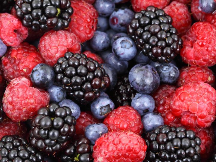 Include These Antioxidant-Rich Foods In Your Diet For Healthy You